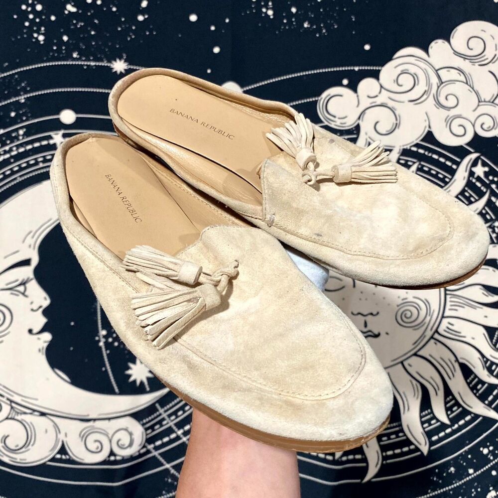 Banana Republic Loafer Shoes Women's 8 White Suede Leather Mule Tasseled Preppy